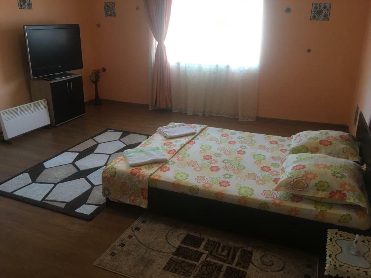 Vila La Izvorul Putinei Haţeg Εξωτερικό φωτογραφία